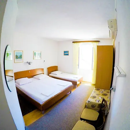 Hotell Vitaic - 2*